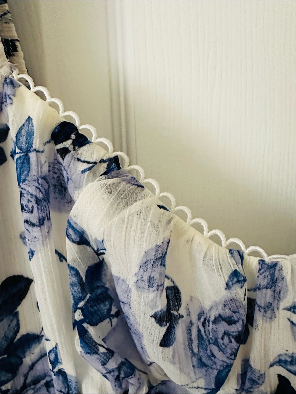 Altar’d State blue floral tiered mini dress XS puff sleeves - Picture 3 of 13